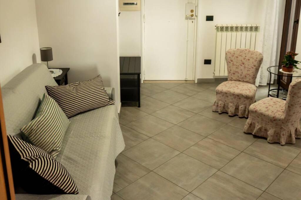 La Finestra Sul Golfo Apartment Naples Exterior photo
