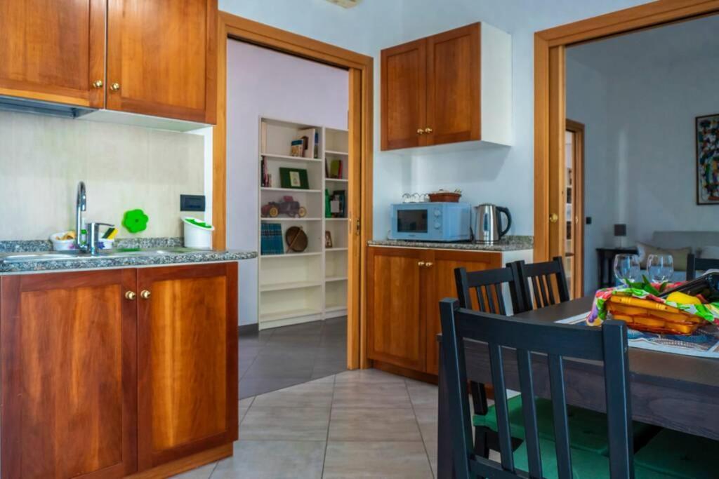 La Finestra Sul Golfo Apartment Naples Exterior photo