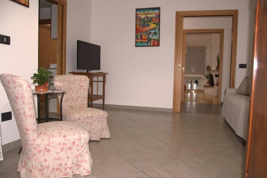 La Finestra Sul Golfo Apartment Naples Exterior photo